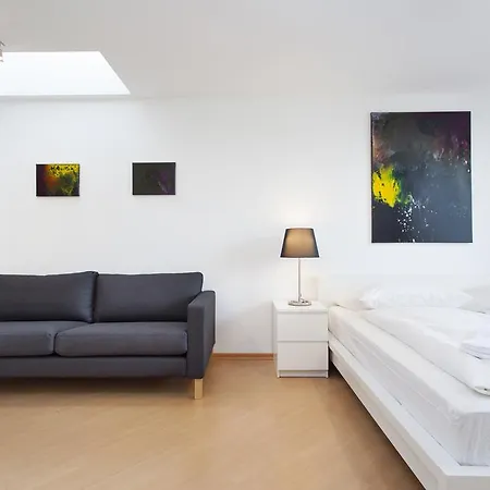 The Danziger, 2 Unique Lofty Style Units In Prenzlauerberg