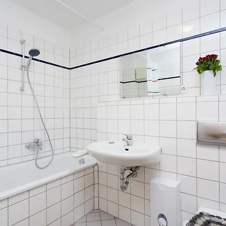 The Danziger, 2 Unique Lofty Style Units In Prenzlauerberg Apartment