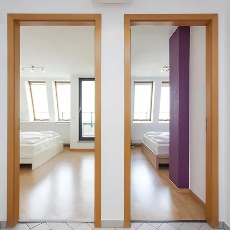 The Danziger, 2 Unique Roof Units In Prenzlauerberg, Group & Family Friendly, From 2 Up To 7 Guests