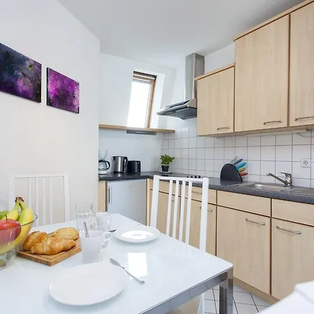 The Danziger, 2 Unique Roof Units In Prenzlauerberg, Group & Family Friendly, From 2 Up To 7 Guests