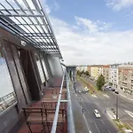 Апартаменты The Danziger, 2 Unique Roof Units In Prenzlauerberg, Group & Family Friendly, From 2 Up To 7 Guests