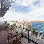 The Danziger, 2 Unique Roof Units In Prenzlauerberg, Group & Family Friendly, From 2 Up To 7 Guests Апартаменты