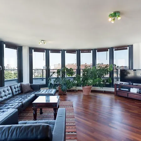 The Danziger, 2 Unique Roof Units In Prenzlauerberg, Group & Family Friendly, From 2 Up To 7 Guests * Berlim