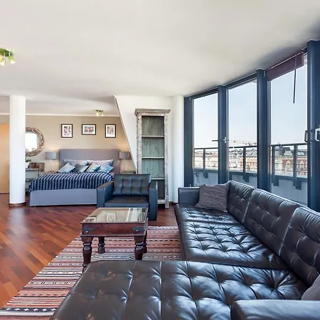 Apartamento The Danziger, 2 Unique Roof Units In Prenzlauerberg, Group & Family Friendly, From 2 Up To 7 Guests