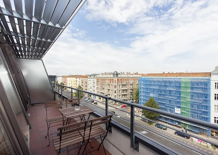 The Danziger, 2 Unique Roof Units In Prenzlauerberg, Group & Family Friendly, From 2 Up To 7 Guests アパート